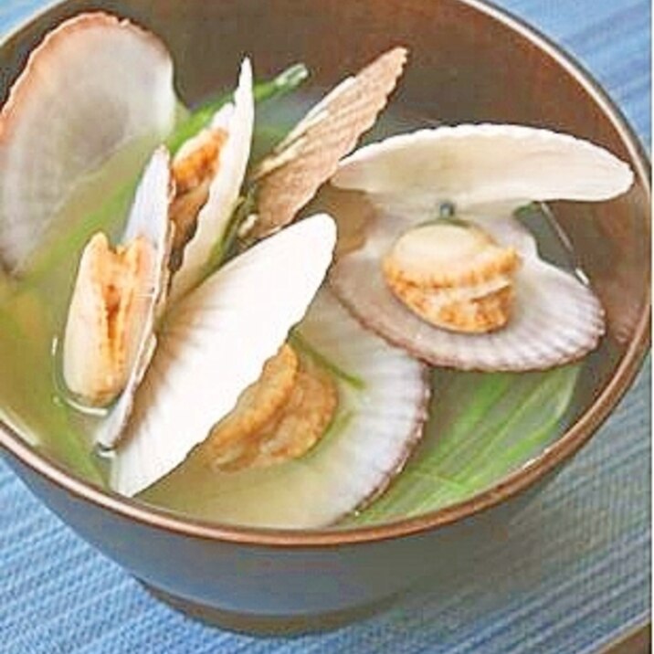 お出汁が美味 簡単 ベビーホタテの味噌汁 レシピ 作り方 By すたーびんぐ 楽天レシピ お出汁が美味 簡単 ベビーホタテの味噌汁 レシピ 作り方 By すたーびんぐ 楽天レシピ
